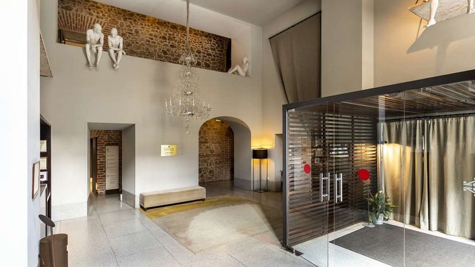 Parador de La Granja Lobby