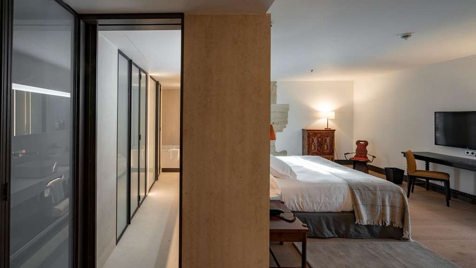 Parador de Leon Suite