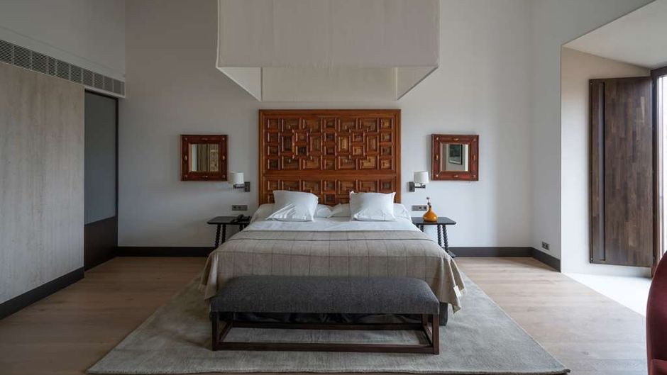 Parador de Leon Room