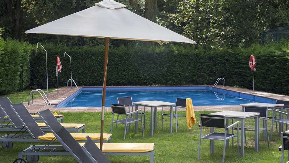 Parador De Limpias Pool