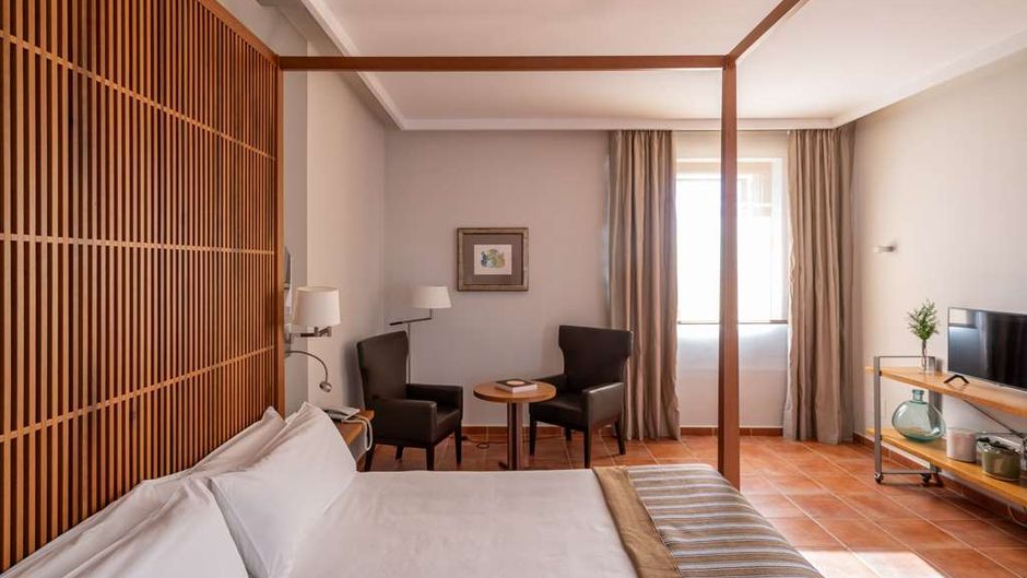 Parador De Lorca Suite