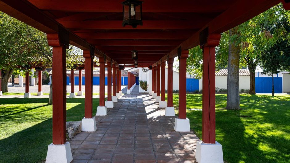 Parador de Manzanares Exterior