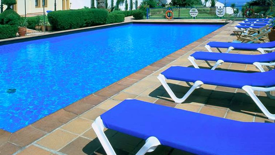 Parador de Melilla Pool