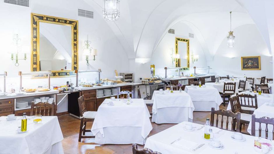 Parador de Merida Restaurant