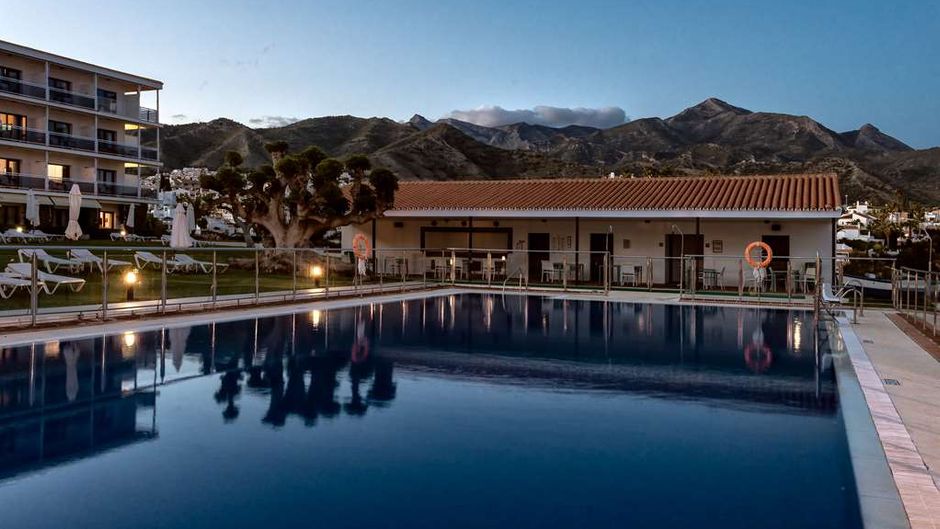 Parador de Nerja Pool