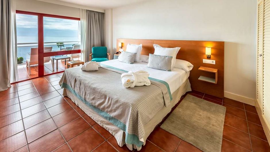 Parador de Nerja Suite