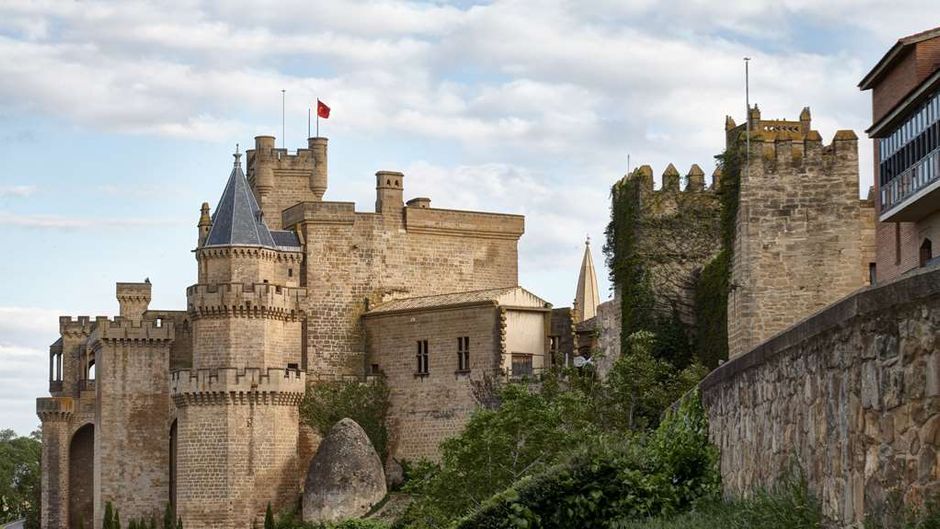 Parador de Olite Exterior