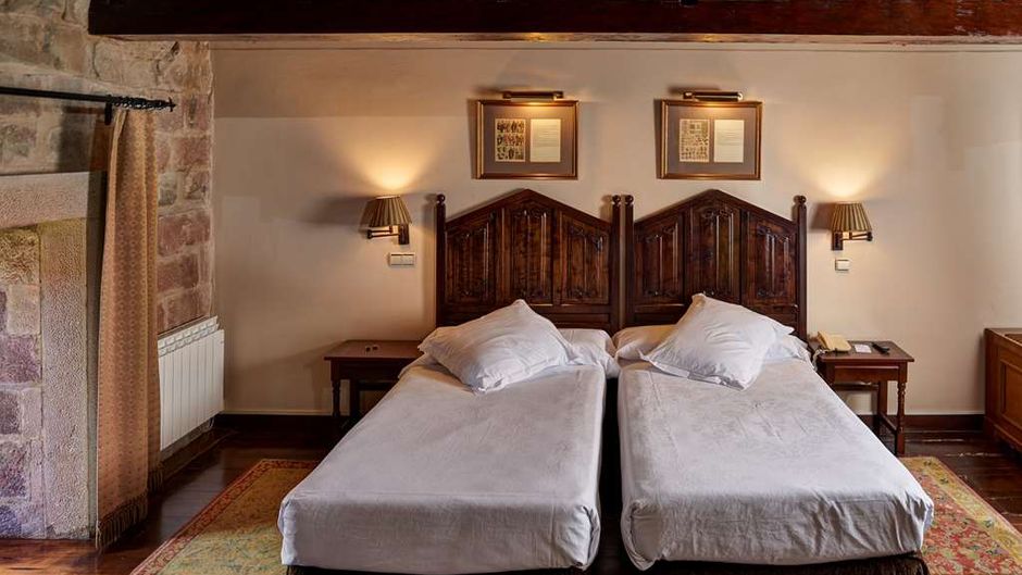 Parador de Olite Room