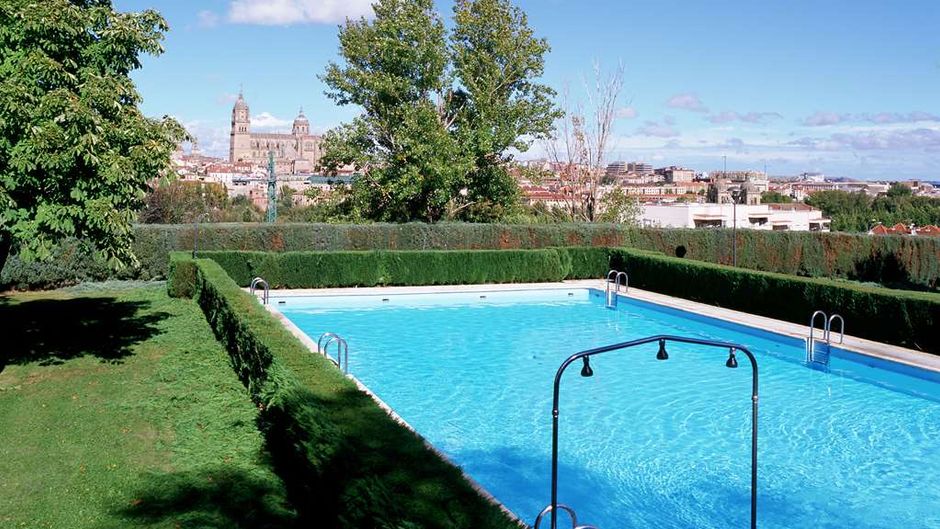 Parador de Salamanca Pool