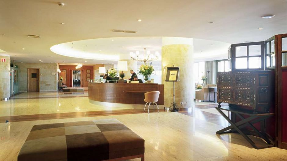 Parador de Salamanca Lobby
