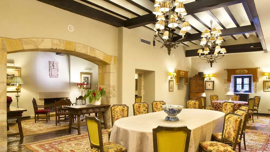 Parador de Santillana Gil Blas Recreation