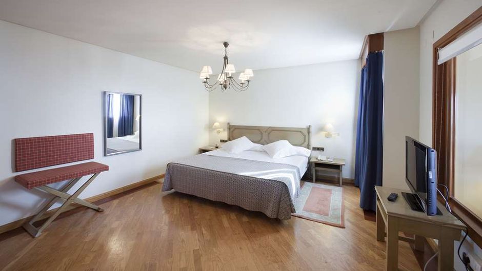 Parador de Segovia Room