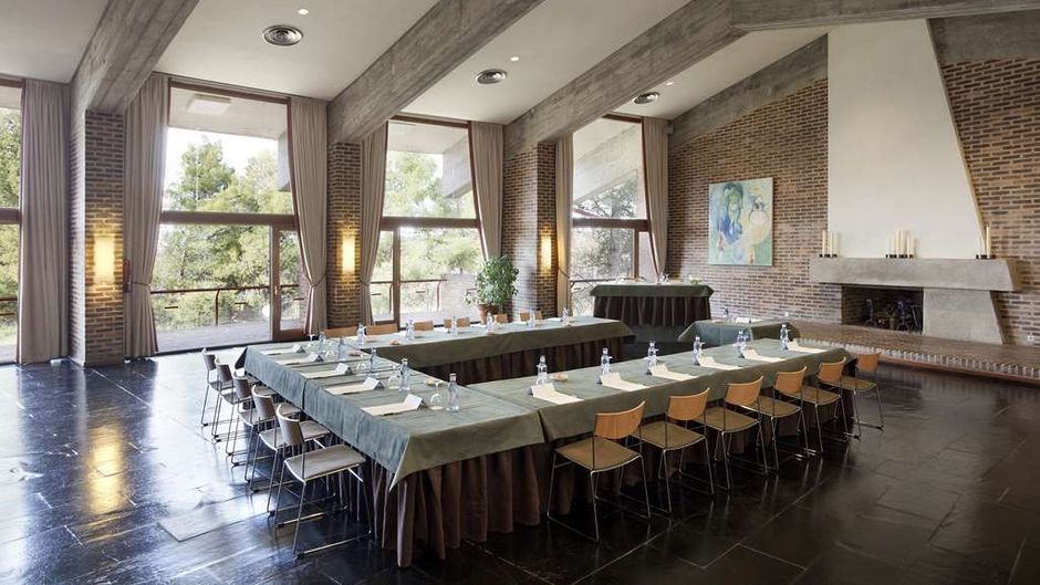 Parador de Segovia Meeting