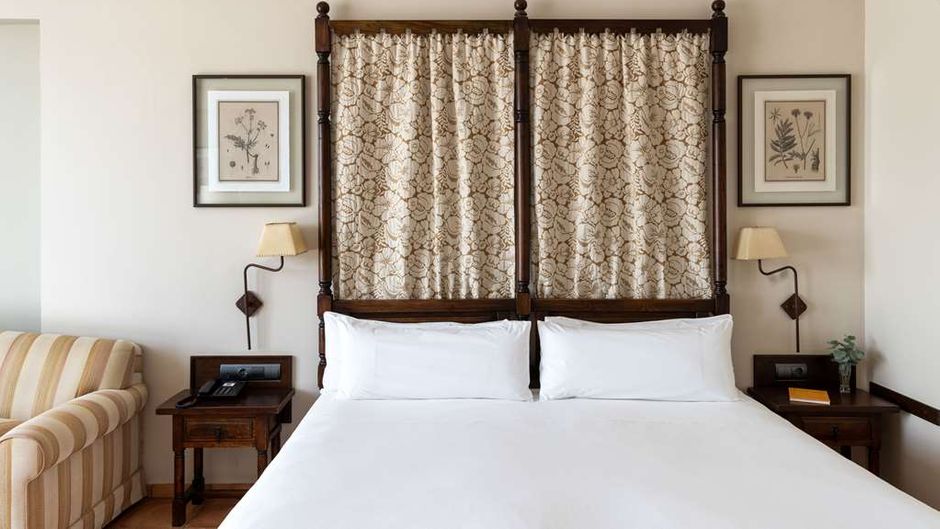 Parador de Sos del Rey Catolico Room