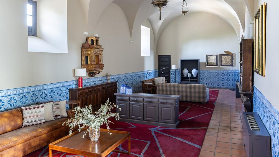 Parador de Trujillo Lobby