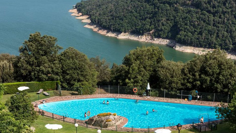 Parador de Vic Pool