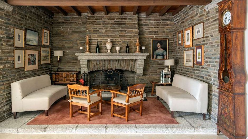 Parador Villafranca del Bierzo Suite