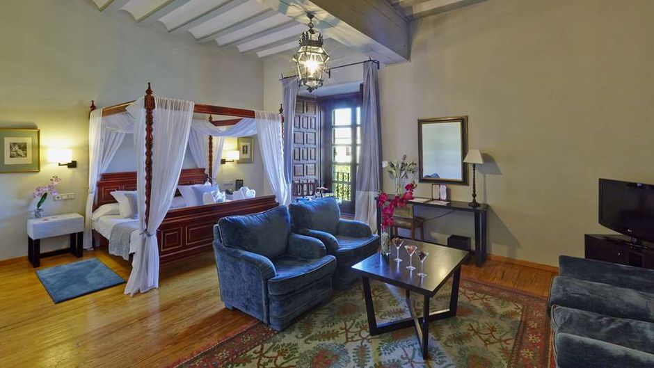 Parador de Zamora Room