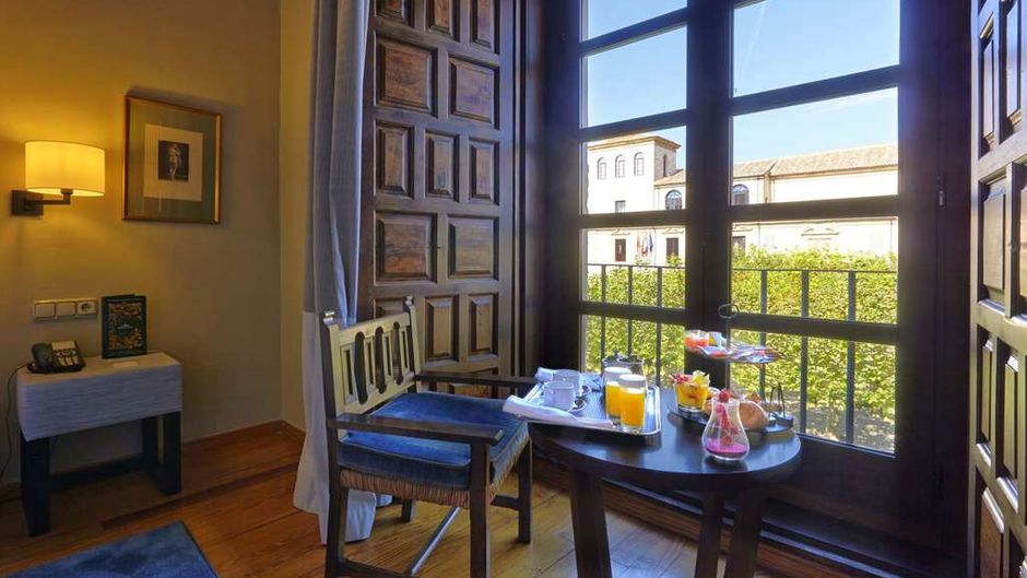 Parador de Zamora Room