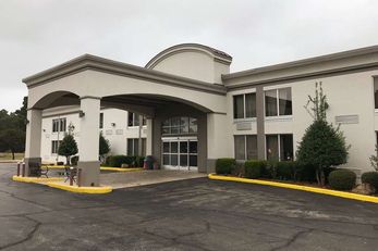Studio 6 Suites Tupelo