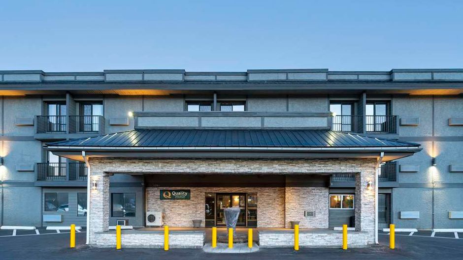 Quality Inn & Suites Vernon Exterior