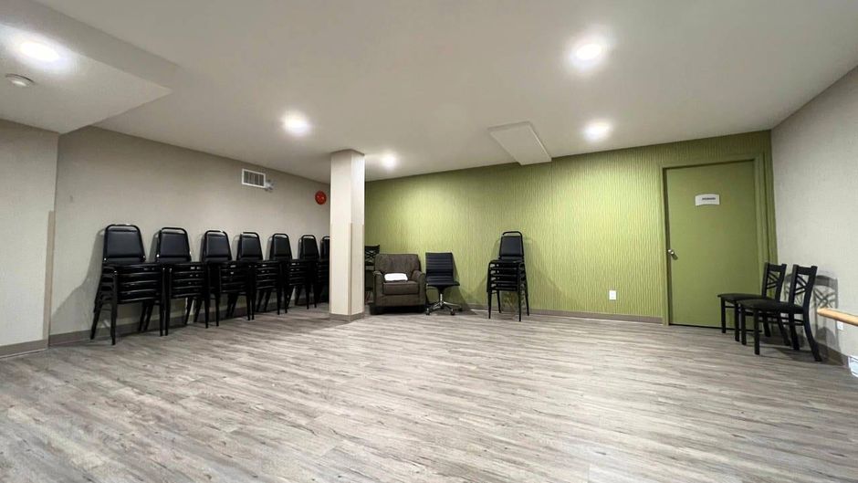 Quality Inn & Suites Vernon Meeting