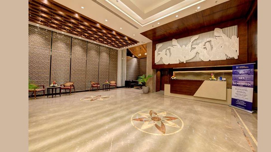 Best Western Plus Revanta Lobby