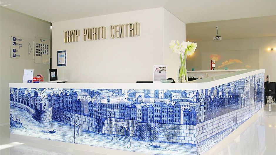 Tryp Porto Centro Lobby