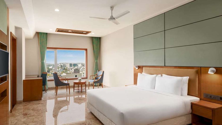 Howard Johnson by Wyndham Udaipur Room
