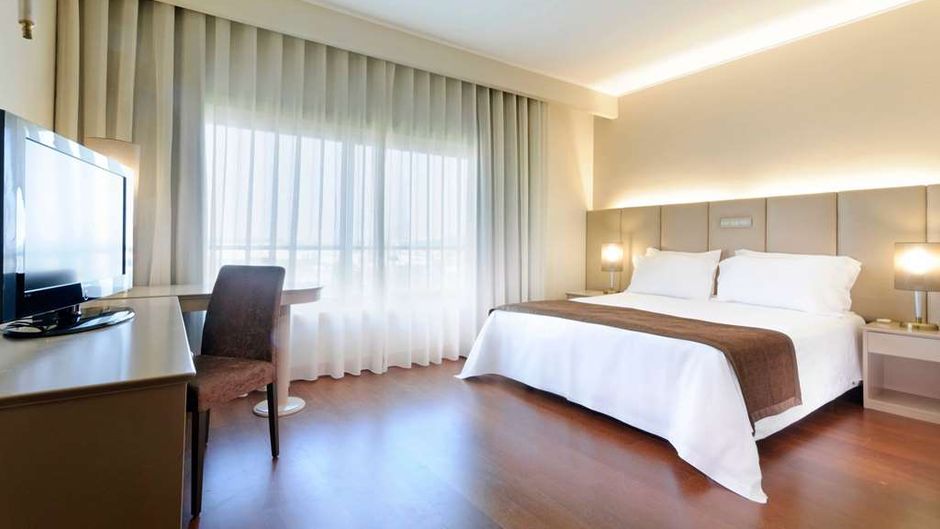 Tryp Porto Expo Room