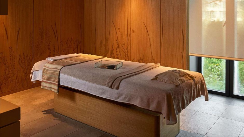 Domaine Reine Margot Paris-MGallery Spa