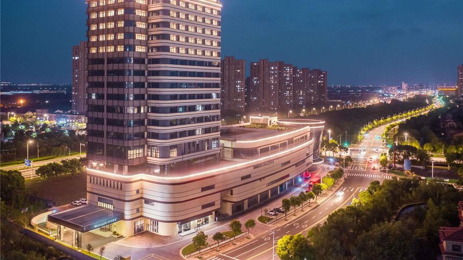 Mercure Changshu Riverside Exterior