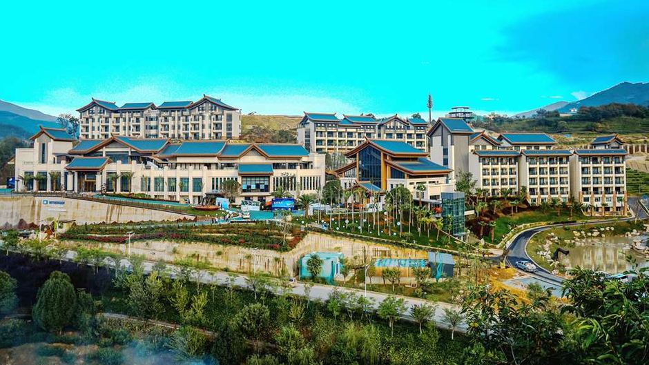 Wyndham Fengqing Resort Exterior