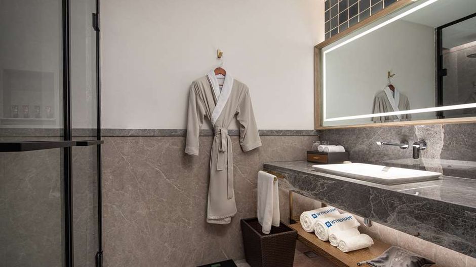 Wyndham Fengqing Resort Room