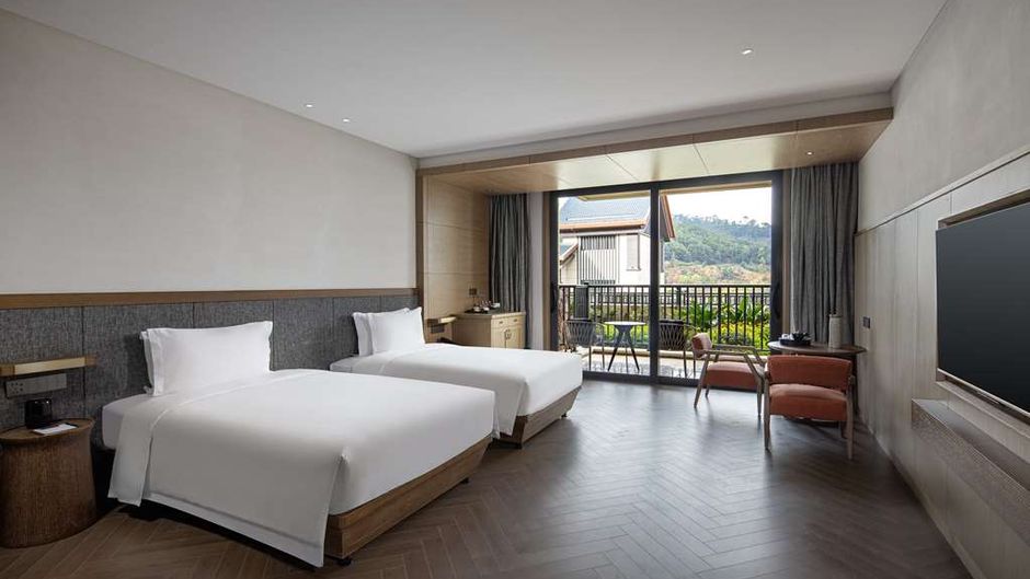 Wyndham Fengqing Resort Room