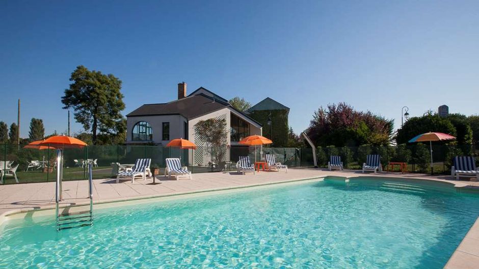 Golf Hotel Colvert Pool