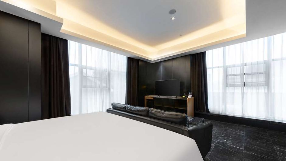 Ramada by Wyndham Wuhan Hankou Room