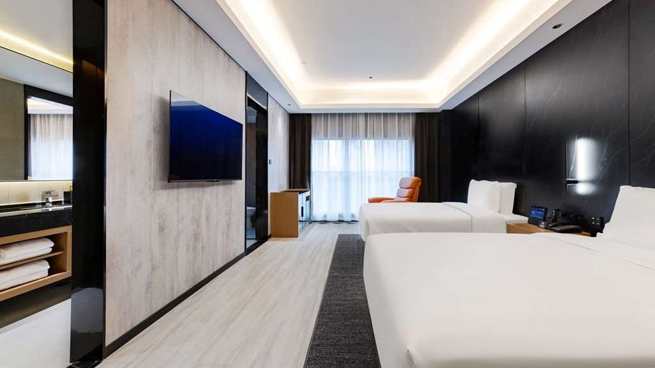 Ramada by Wyndham Wuhan Hankou Room