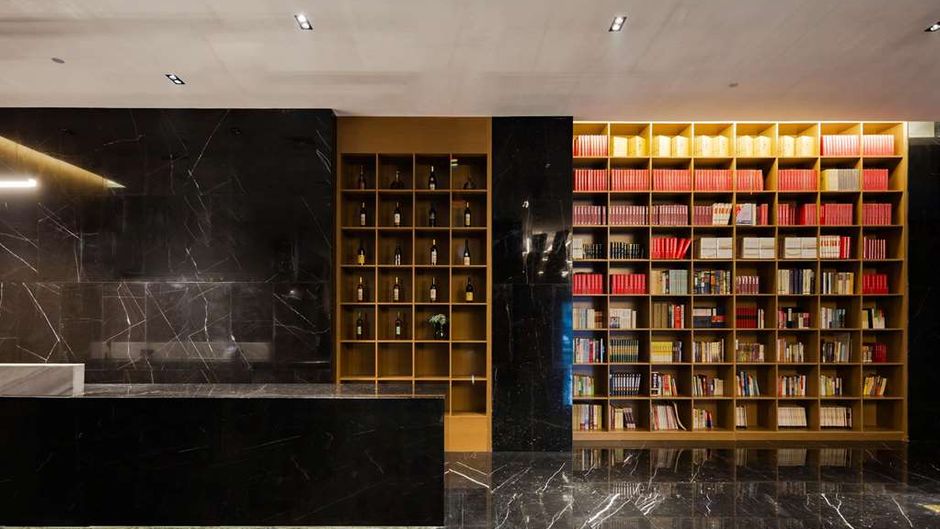 Ramada by Wyndham Wuhan Hankou Lobby