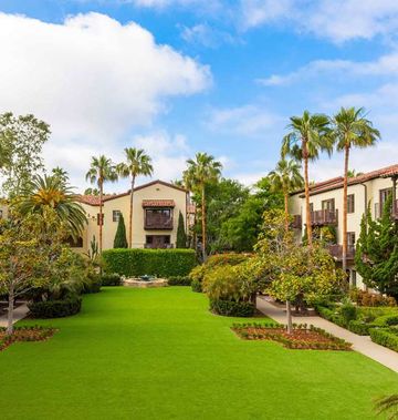 Estancia La Jolla Hotel & Spa