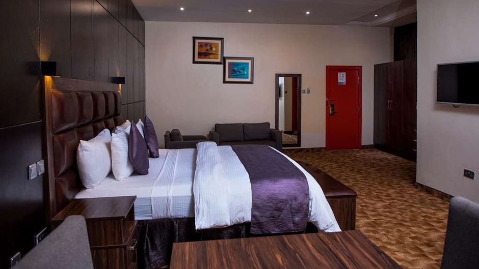 Best Western Plus Enugu Room