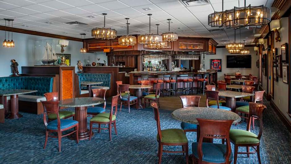 Fox Harbr Golf Resort And Spa Restaurant