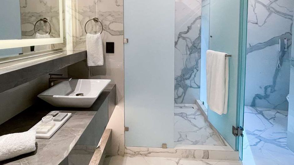 Safi Royal Luxury Metropolitan Other