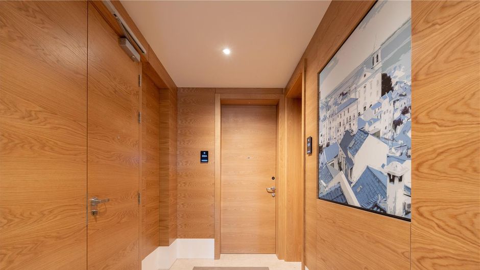 Hyatt Regency Lisbon Room