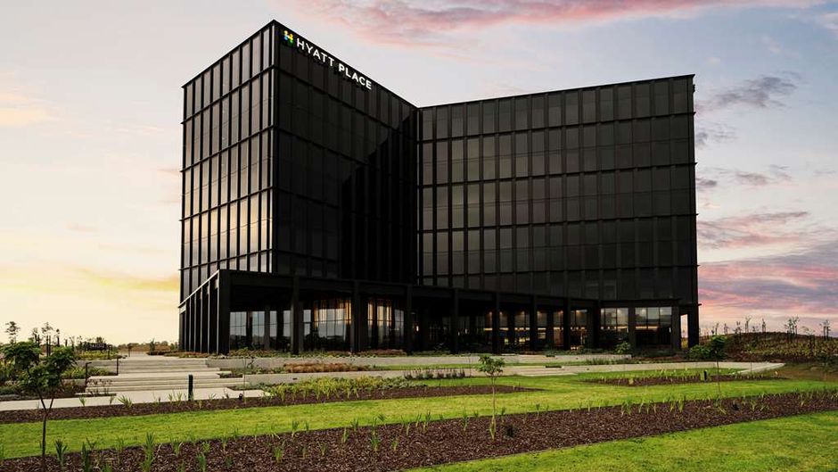 Hyatt Place Melbourne Caribbean Park Exterior
