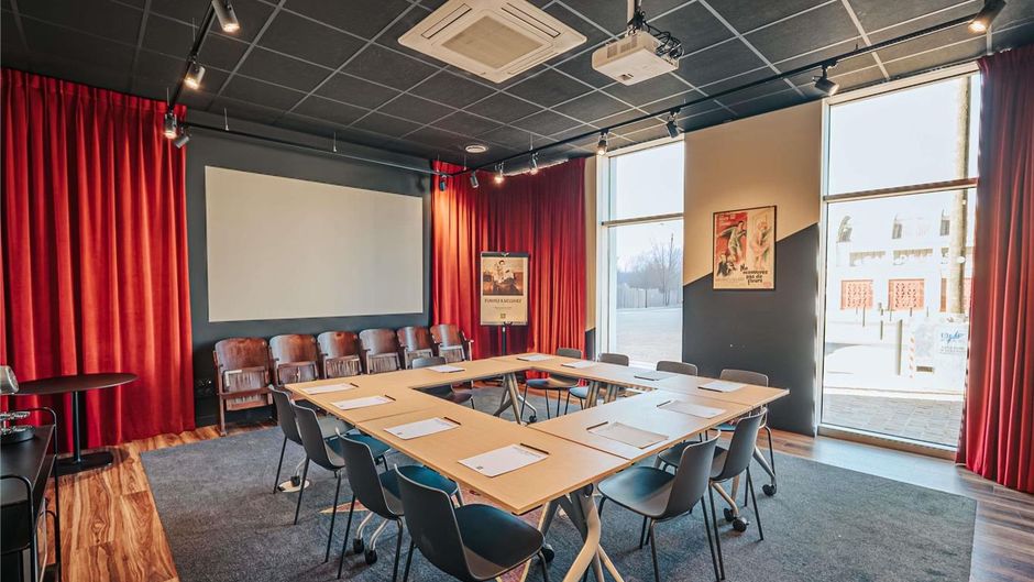 Ibis Styles Lens Centre Gare Meeting