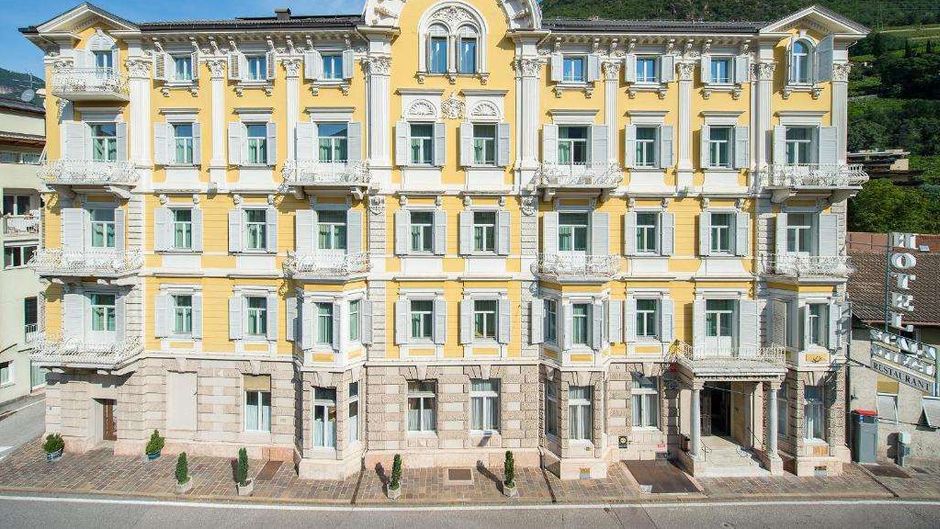 Scala Stiegl Hotel Exterior