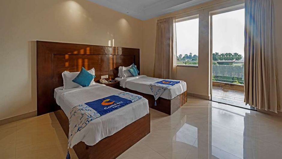 Comfort Inn Rishikesh Room