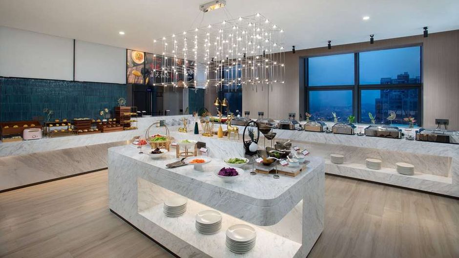 Ramada by Wyndham Huangshi Huangshigang Restaurant