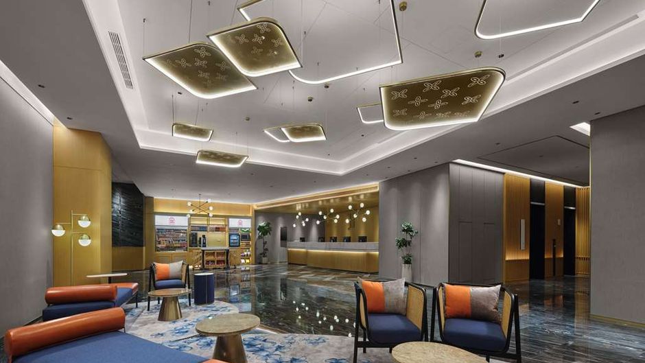 Hilton Garden Inn Huzhou Phoenix Mtn Lobby
